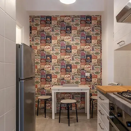 Guesthost - Musei Vaticani & Cipro Mm *